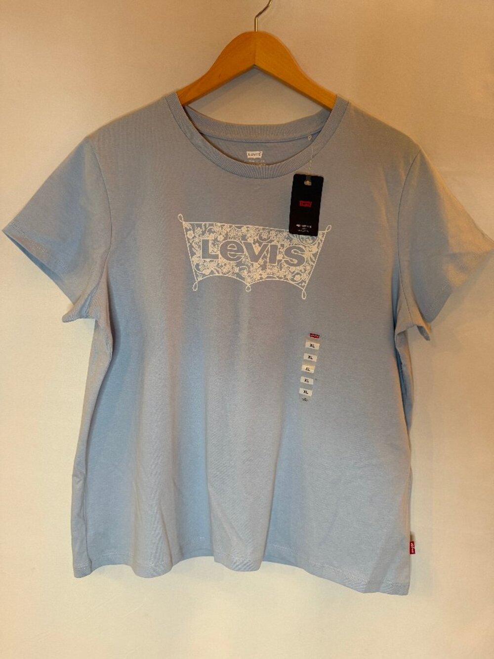Levi's Perfect Tee Floral Batwing Blue XL NWT